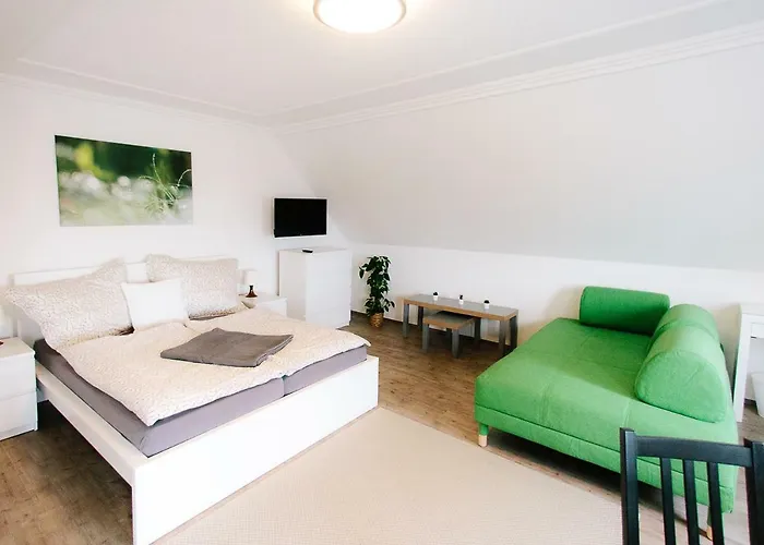 Daire Steira-studios