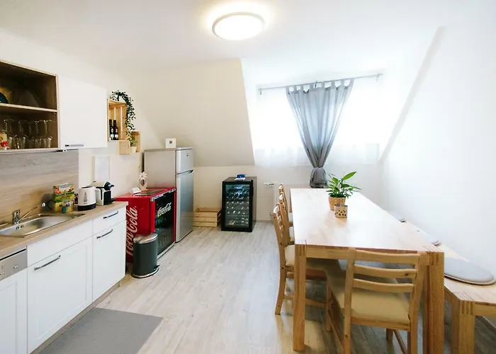 Steira-studios شقة *