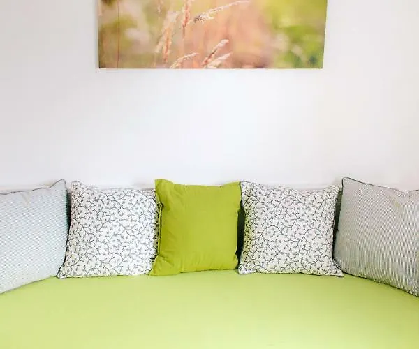 Steira-studios * إيهرينهاوزين