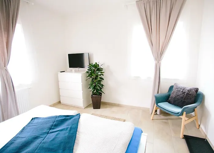 Steira-studios * إيهرينهاوزين